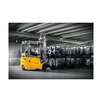 Grúa Horquilla Eléctrica | EFG 215 | 1500kg